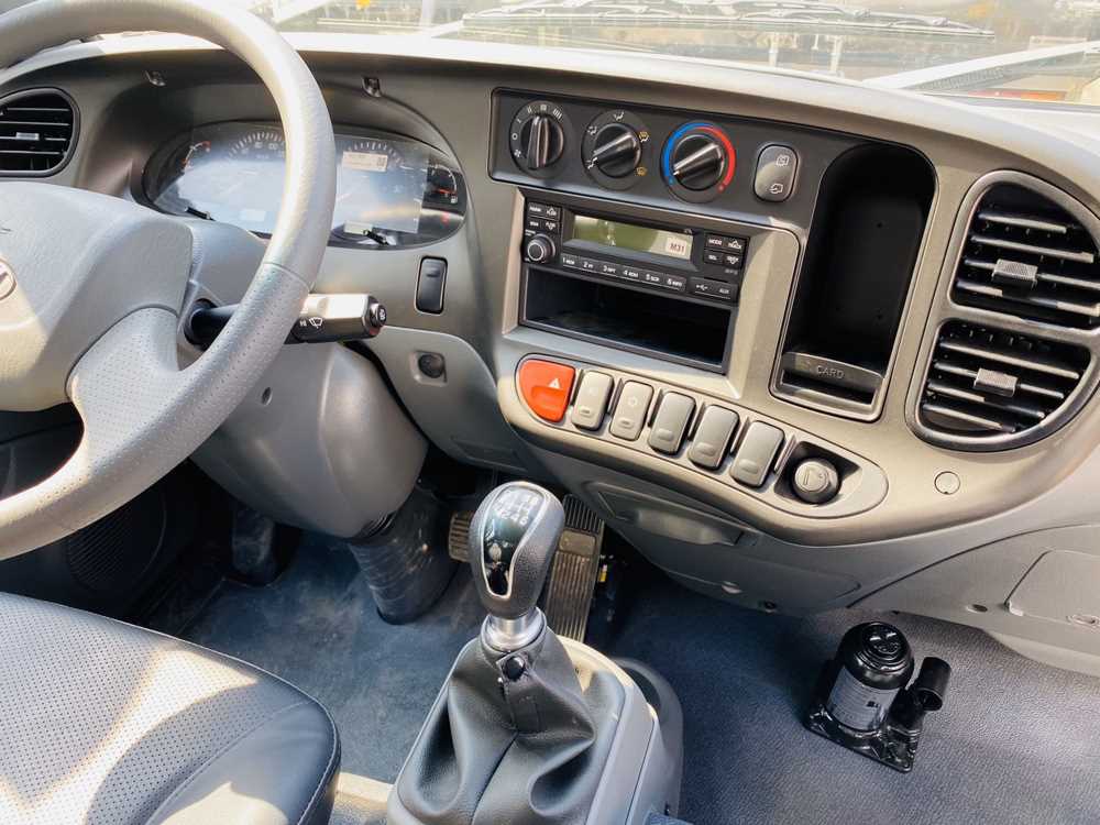 New Mighty N250SL đông lạnh 1.jpg